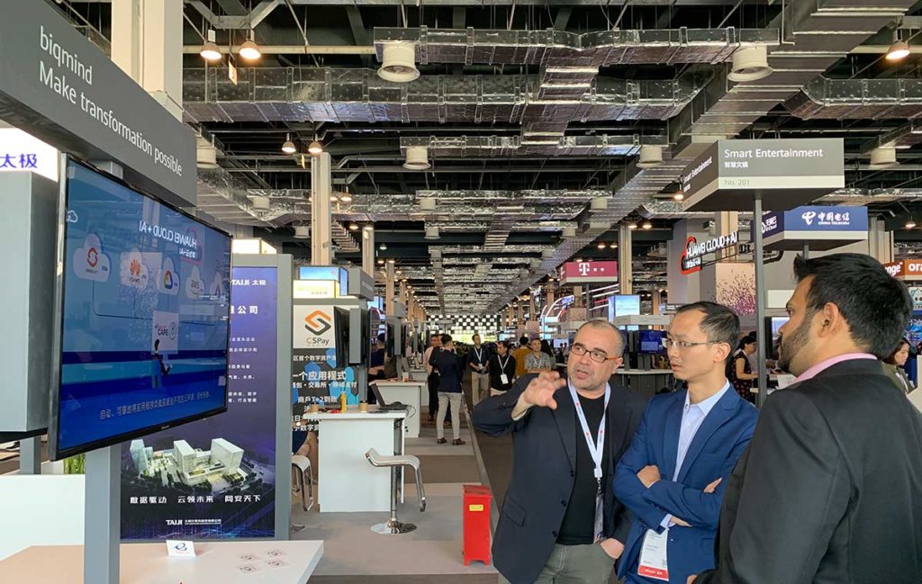 Huawei Connect 2019 Biqmind Booth Explain